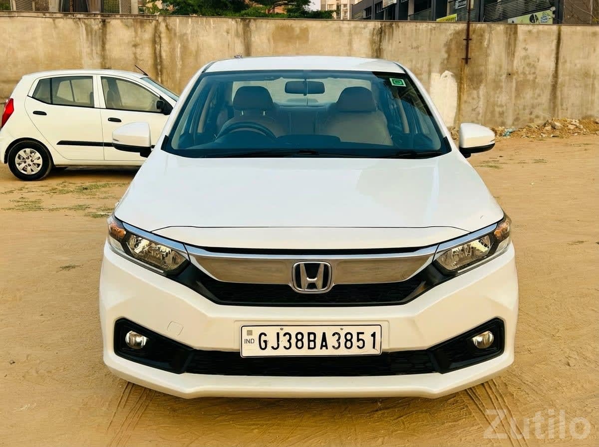 2019 Honda Amaze V i-VTEC Petrol White - કાર - અમદાવાદ શહેર - Image 1