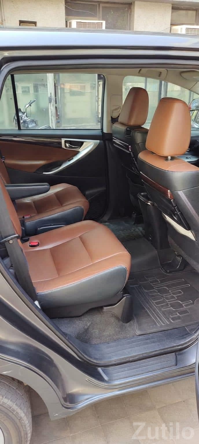 Toyota Innova Crysta 2.8 Z Auto 2017 - Cars - Ahmedabad City - Image 1