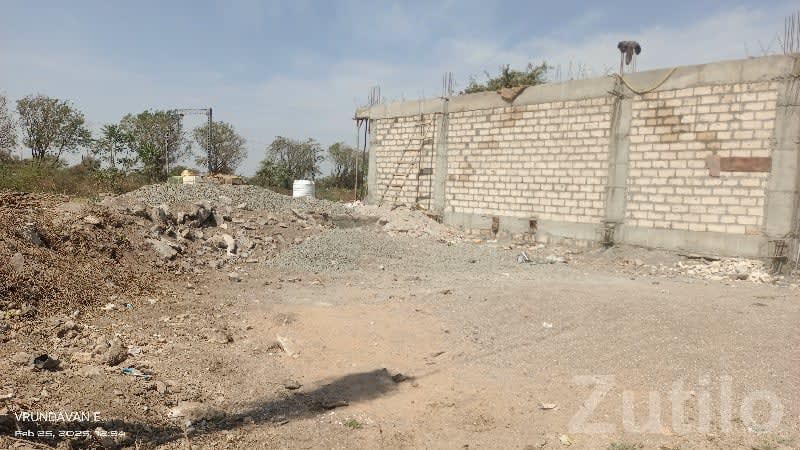 Lalpur Open Plot Near Construction Wall - Land & Plots - Lalpur - Image 1