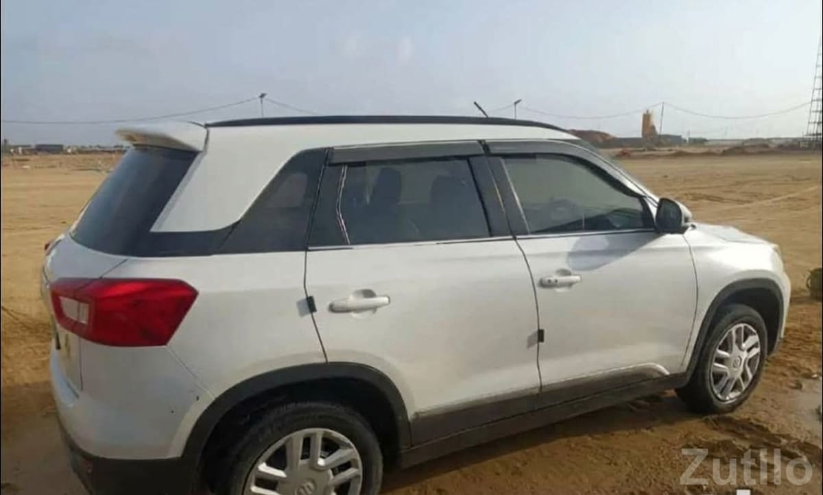 2020 Maruti Suzuki Brezza VXI – White - Cars - Palanpur - Image 3
