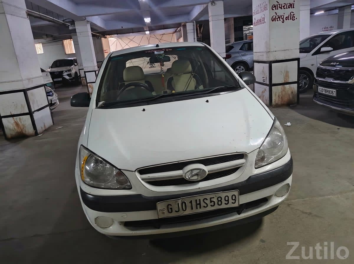 White Hyundai Getz – Reliable Hatchback Car - કાર - અમદાવાદ શહેર - Image 3
