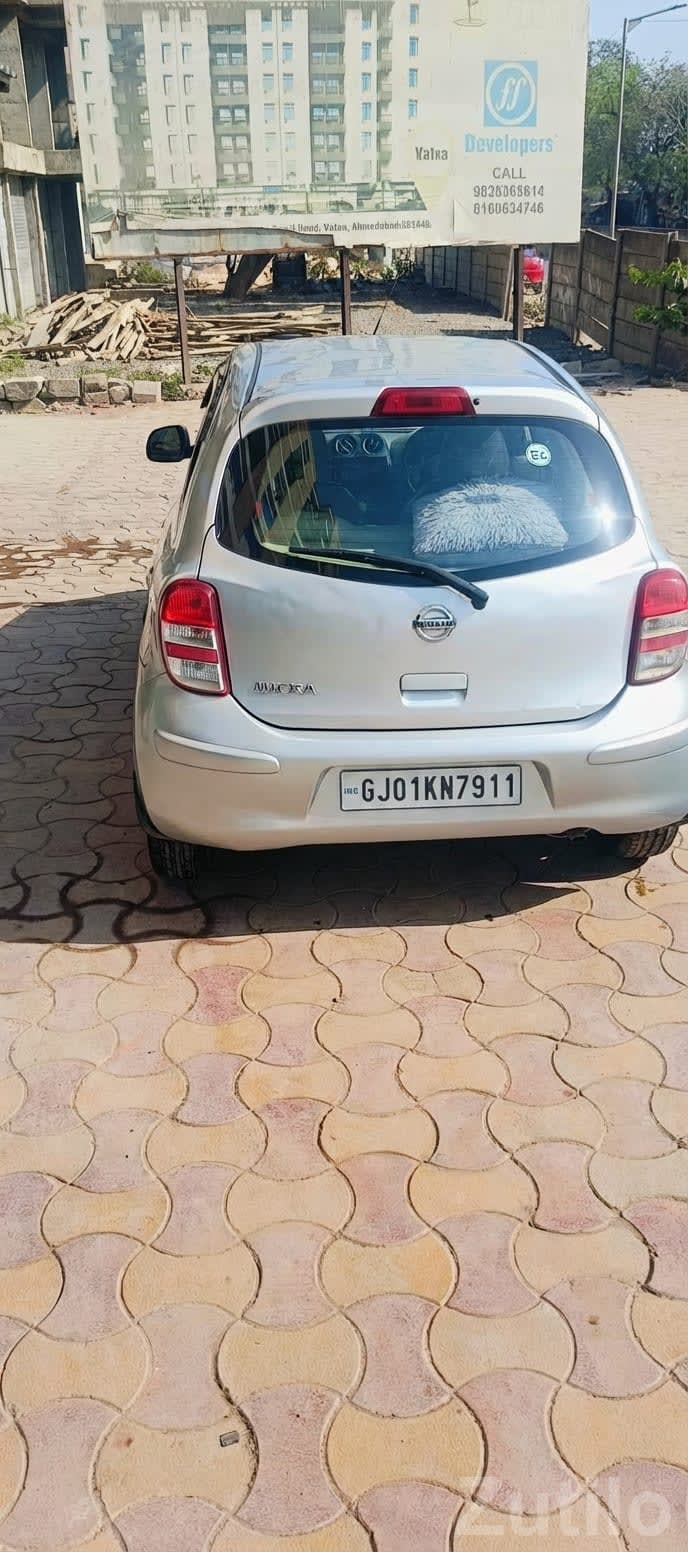 2011 Nissan Micra Silver Hatchback - Cars - Ahmedabad City - Image 3