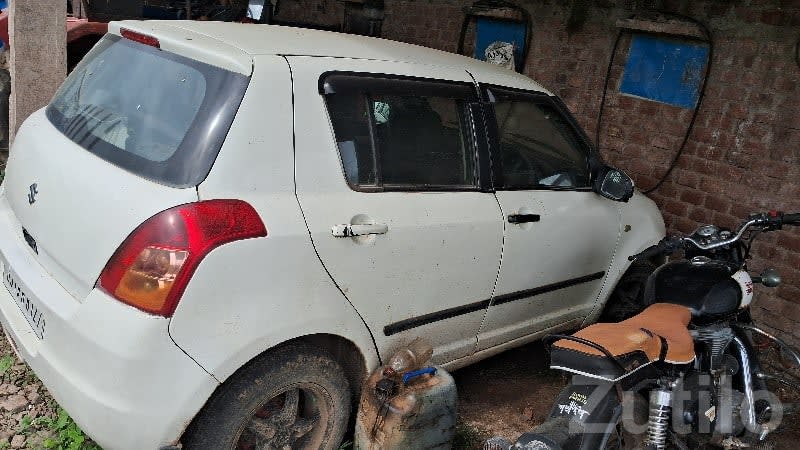 Maruti Suzuki Swift White – For Parts / Scrap - કાર - ખંભાળિયા - Image 2