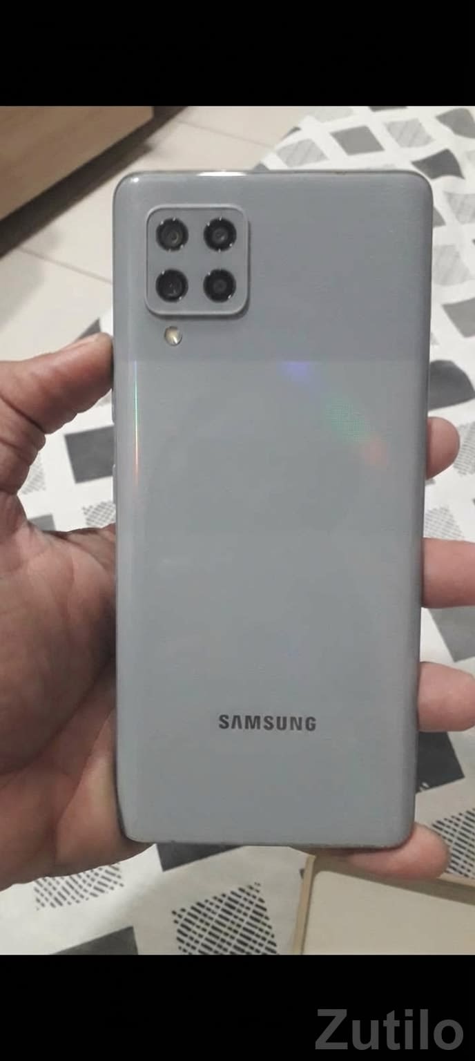 Samsung M42 5G Grey Quad Camera Phone - મોબાઇલ ફોન - દસ્ક્રોઇ - Image 1
