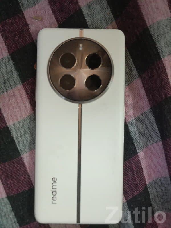 Punch-Hole Display Android Smartphone - Mobile Phones - Khambhalia - Image 3