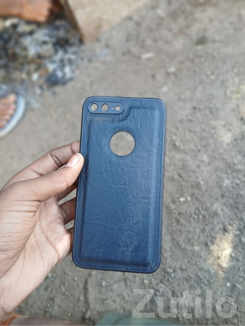 Black Back Cover Case for Smartphone - Accessories - Mendarda - Image 1