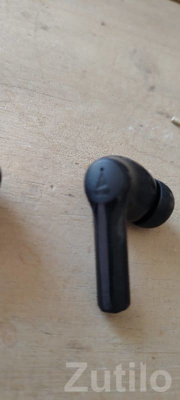 boAt Wireless Earbuds with Charging Case - ઇલેક્ટ્રોનિક ઍક્સેસરીઝ - સુત્રાપાડા - Image 3