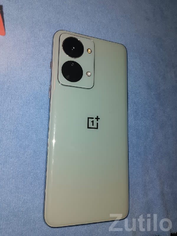 OnePlus 2T 5G smartphone with box - Mobile Phones - Tankara - Image 2