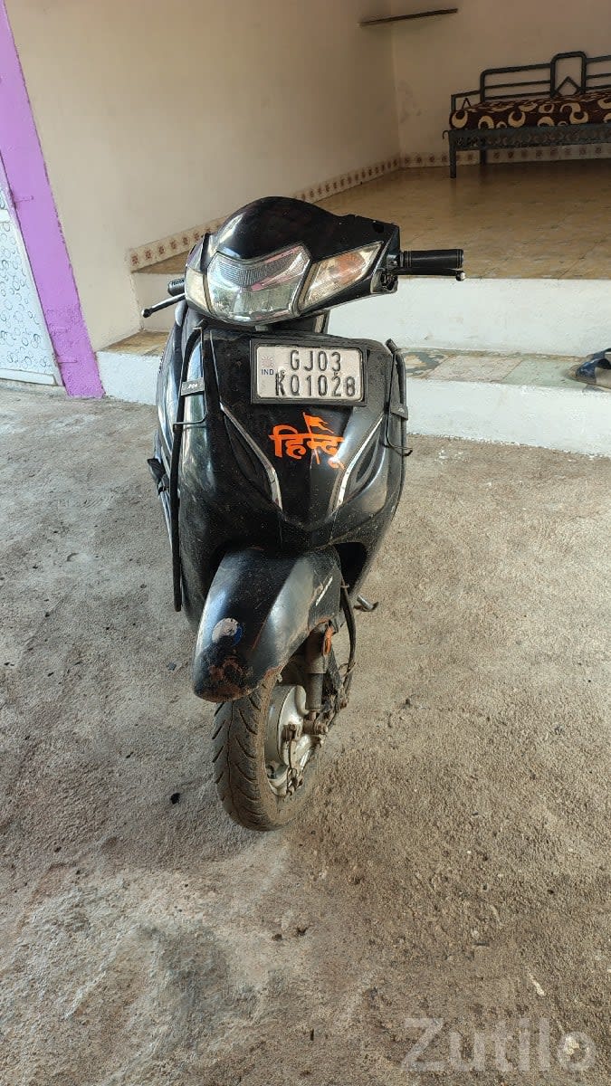 Honda Activa 5G 2018 Black Scooter - Bikes - Tankara - Image 1