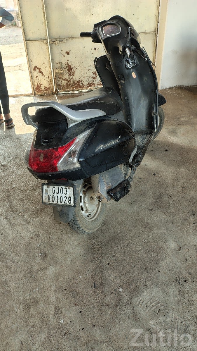 Honda Activa 5G 2018 Black Scooter - Bikes - Tankara - Image 3