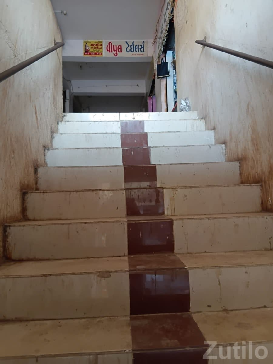 Shop for Sale in Bhatia Sahil Plaza - Shops - Kalyanpur - Image 1