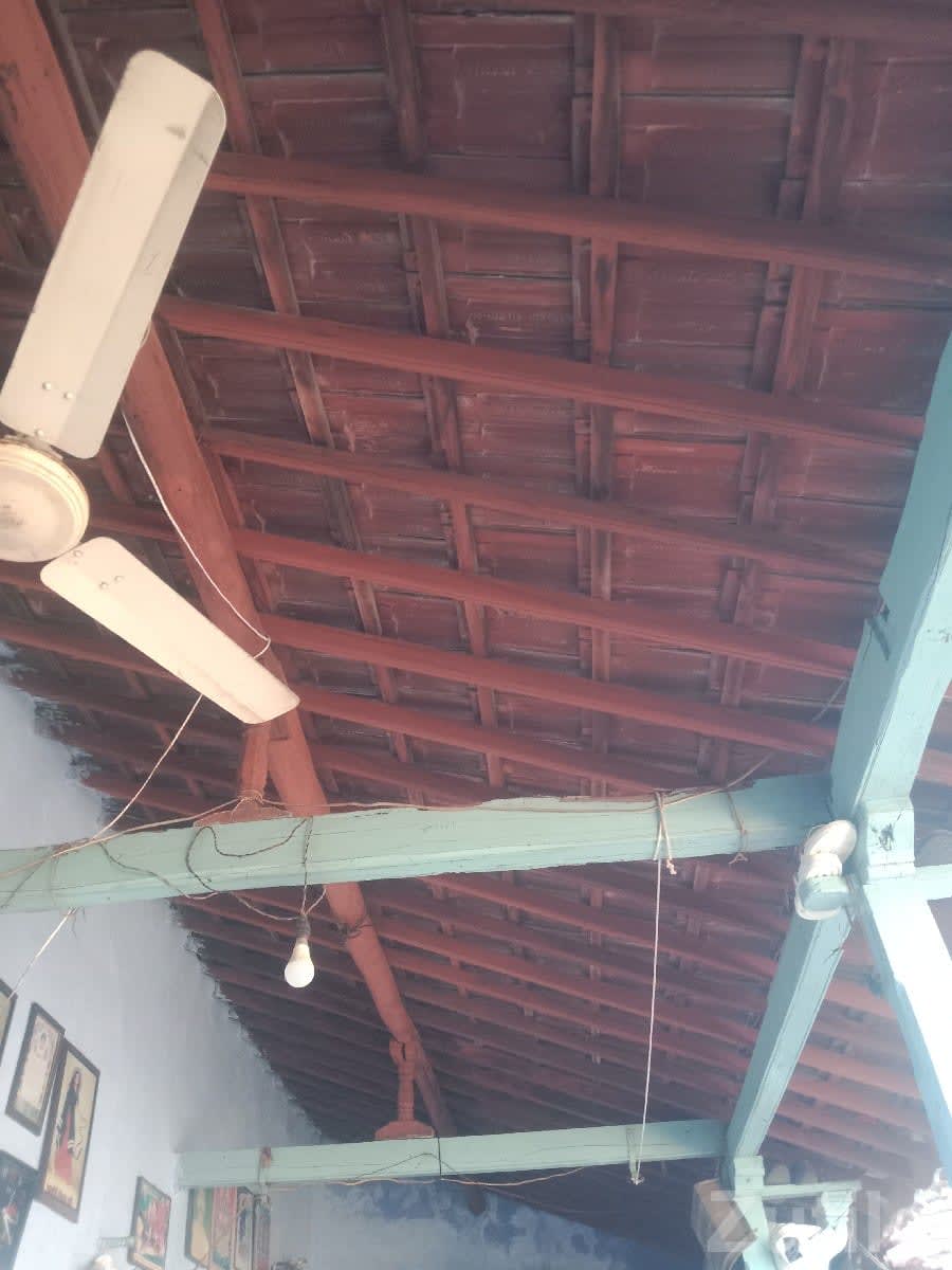 Old House Demolition Scrap for Sale - Miscellaneous - Chuda - Image 1