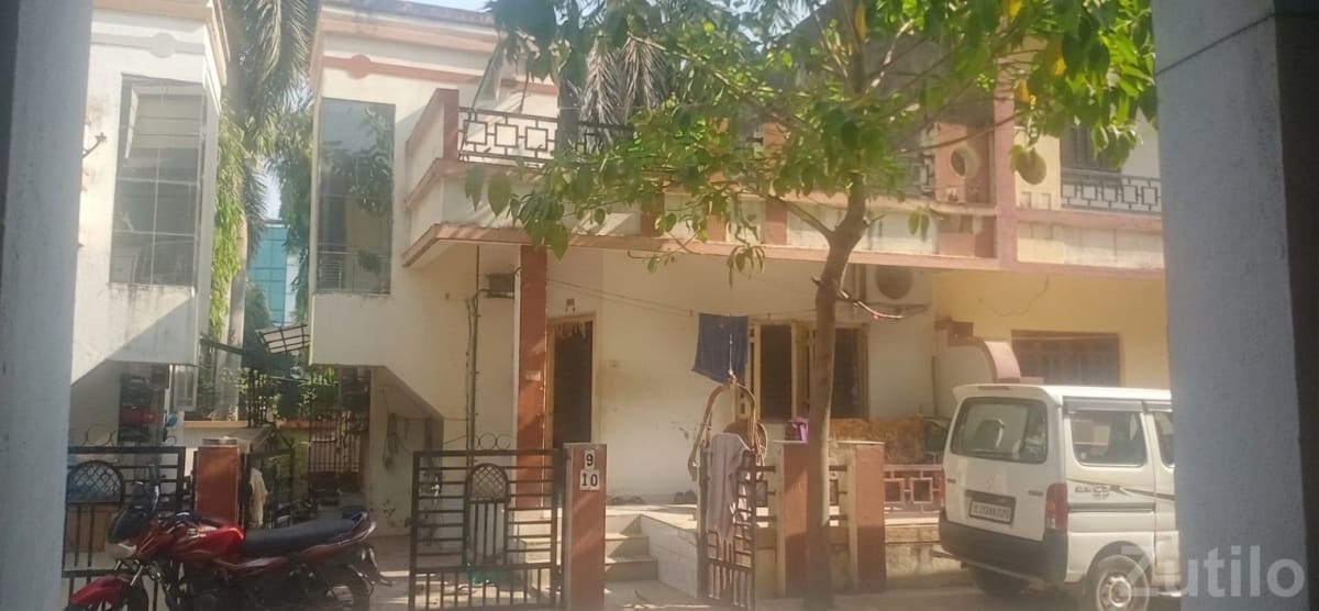 9/10 Omkar Row House for Sale in Utran - House for Sale - Choryasi - Image 1