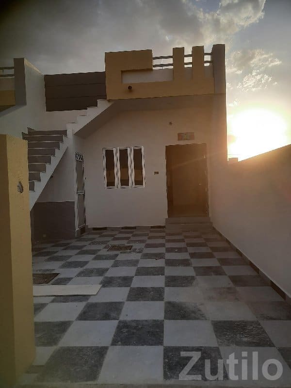 Corner House for Sale in Shrinathji Park - House for Sale - Gondal - Image 1
