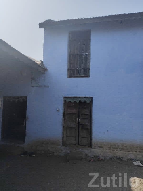 Old Village House for Sale in Savarkundla - House for Sale - Savarkundla - Image 1
