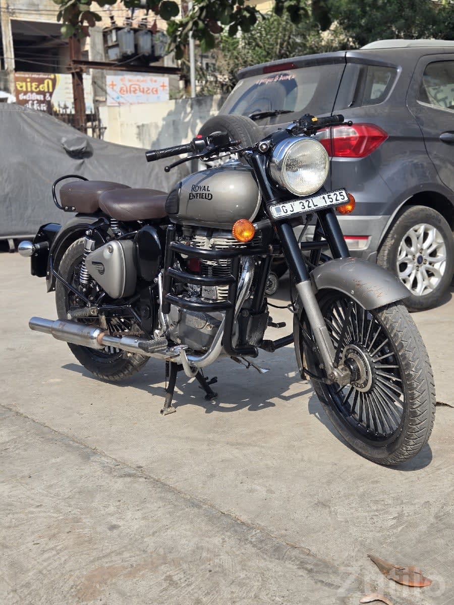 Royal Enfield Classic 350 2018 Bike - Bikes - Veraval - Image 1