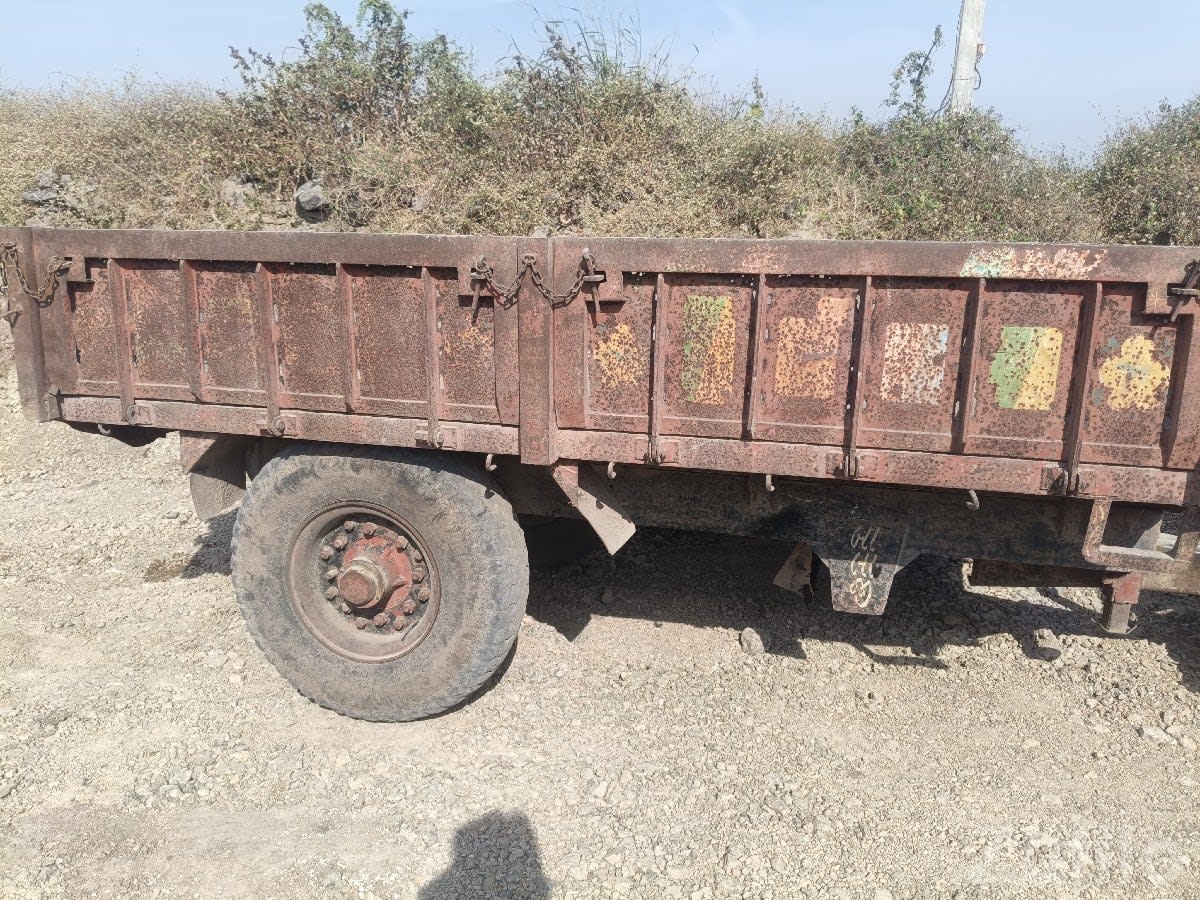 Used Heavy Tractor Trolley 90 Toli - બાંધકામના વાહનો - કલ્યાણપુર - Image 1