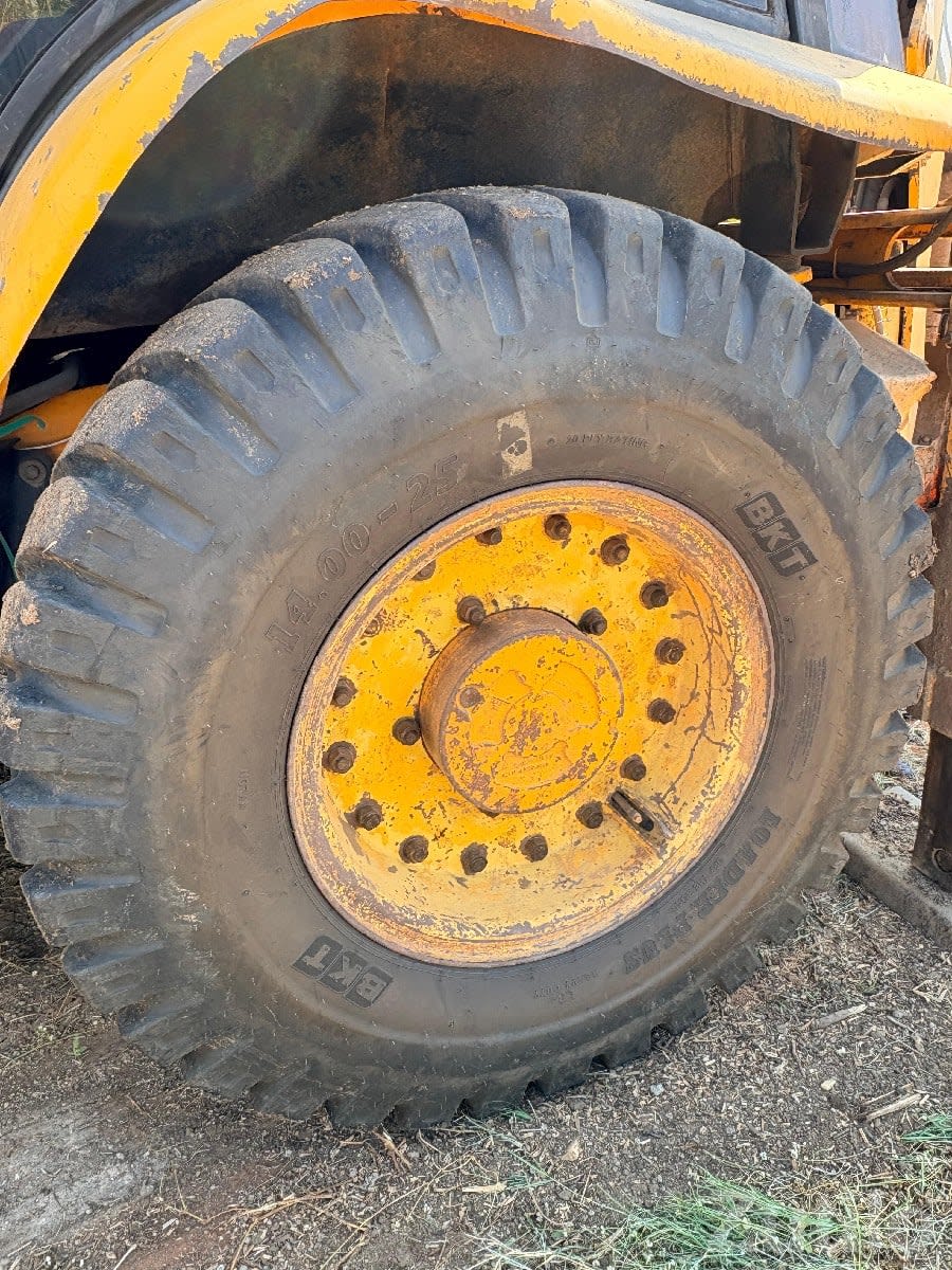 2012 JCB Backhoe Loader for Sale - Construction Vehicles - Lalpur - Image 3