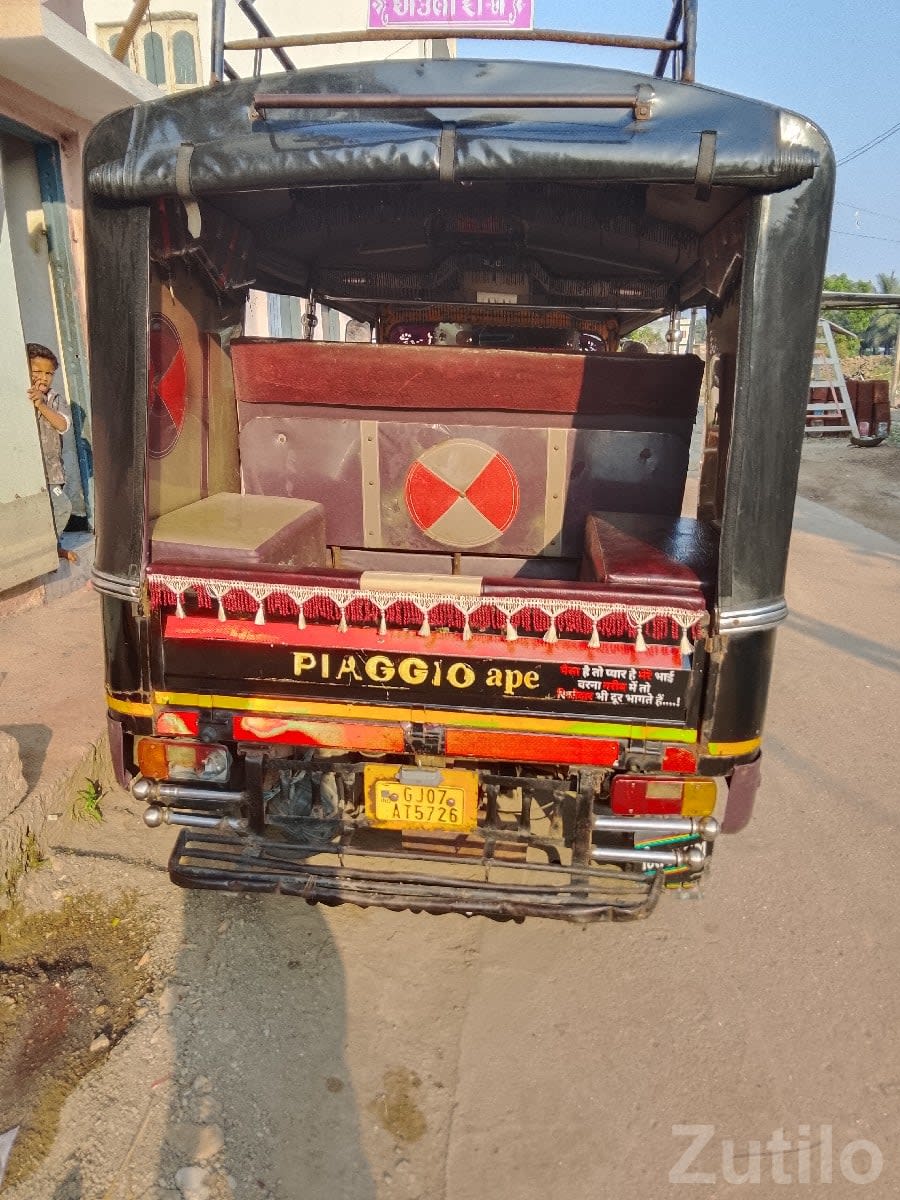 Used Decorated Auto Rickshaw for Sale - Auto Rickshaws - Vanthali - Image 2