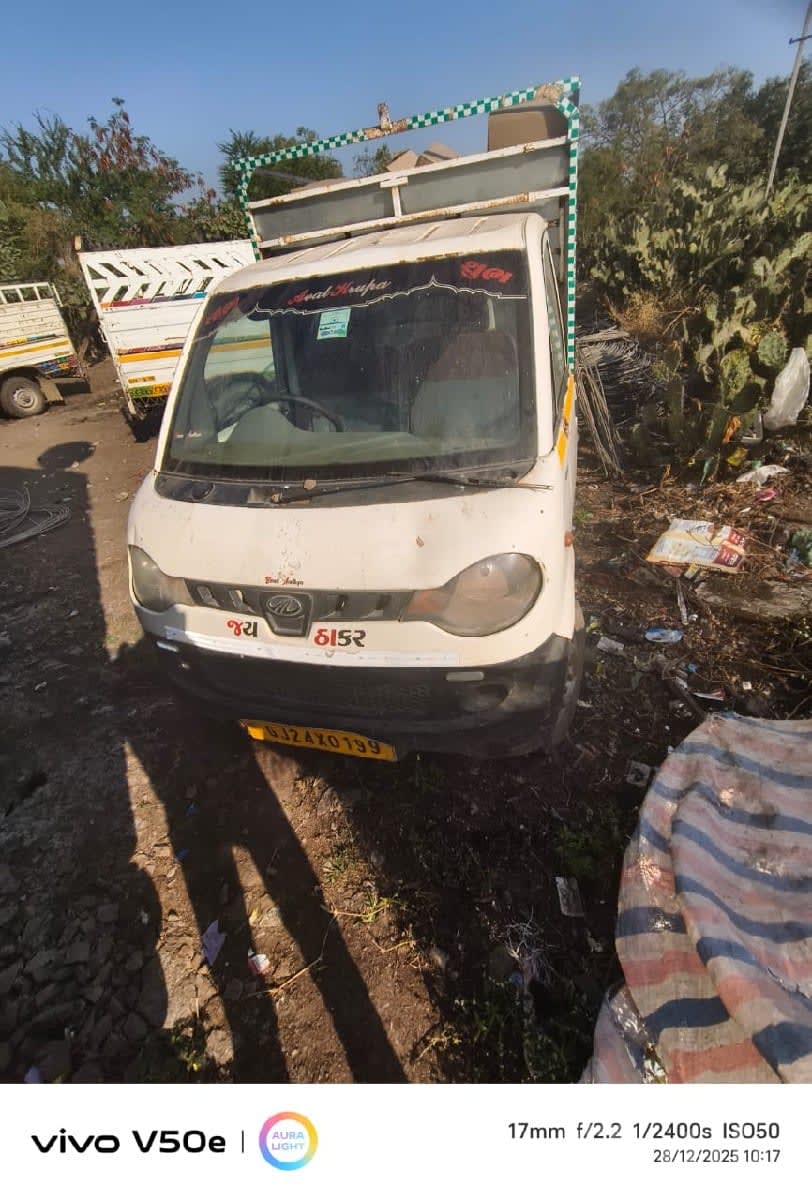 Mahindra Jeeto 2017 Mini Truck for Sale - Vans - Lalpur - Image 3