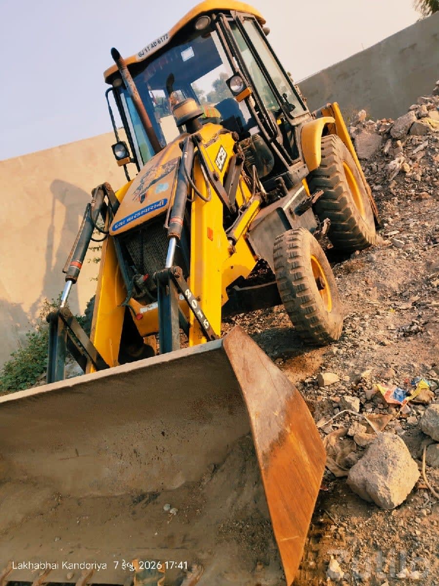 2015 JCB Backhoe Loader - Construction Vehicles - Dhrol - Image 2