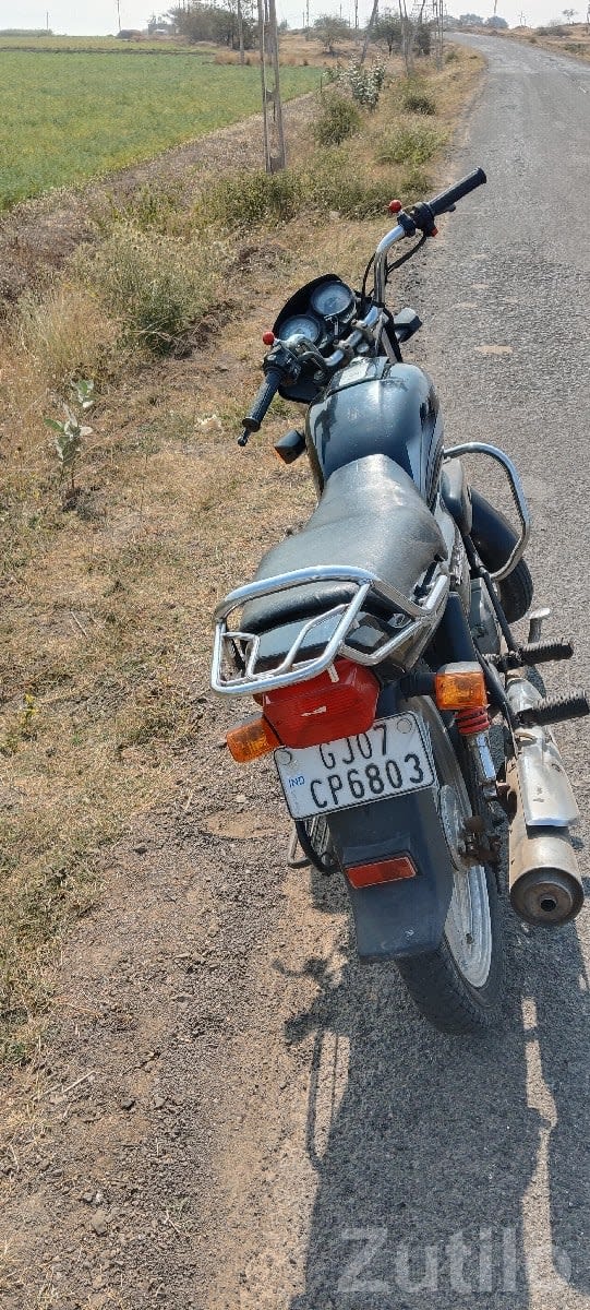 Hero Splendor Plus 2018 Motorcycle - Bikes - Bhanvad - Image 3