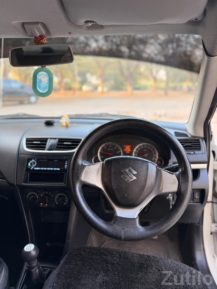 Maruti Suzuki Swift VDi 2012 Diesel - Cars - Kalyanpur - Image 2