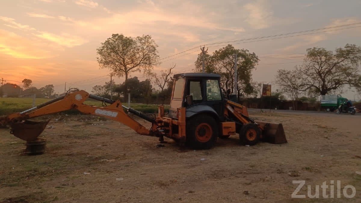 2012 Backhoe Loader Construction Vehicle - Construction Vehicles - Khambha - Image 3