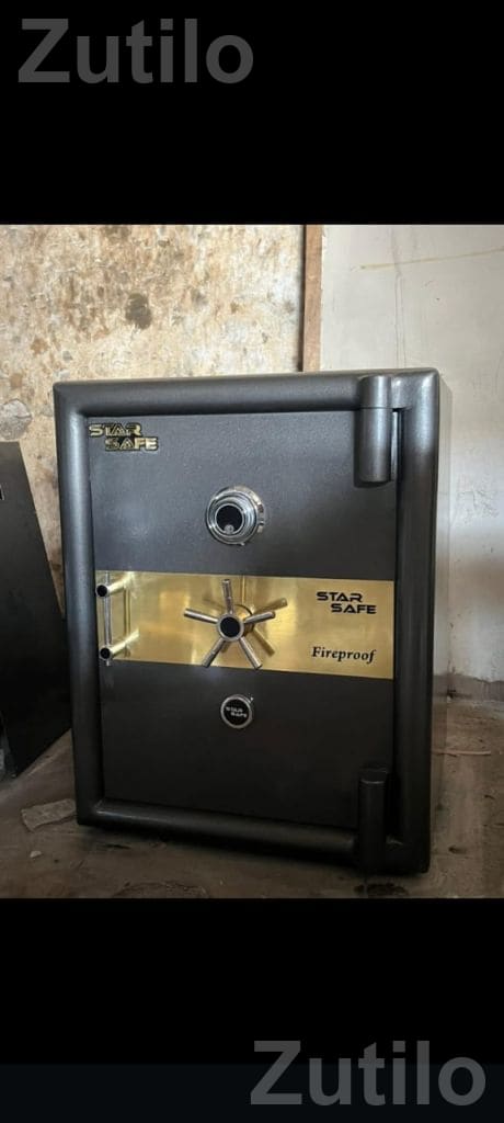 Star Safe Fireproof Locker New - ઓફિસ ફર્નિચર - ગોંડલ - Image 1