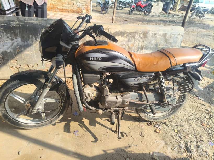 Hero Splendor Self Start Bike 2017 - Bikes - Mansa - Image 1
