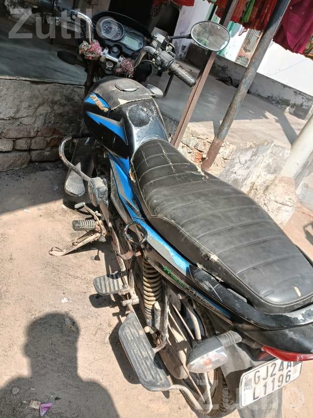 Bajaj Platina 110 H Gear 2020 Bike - Bikes - Santalpur - Image 1