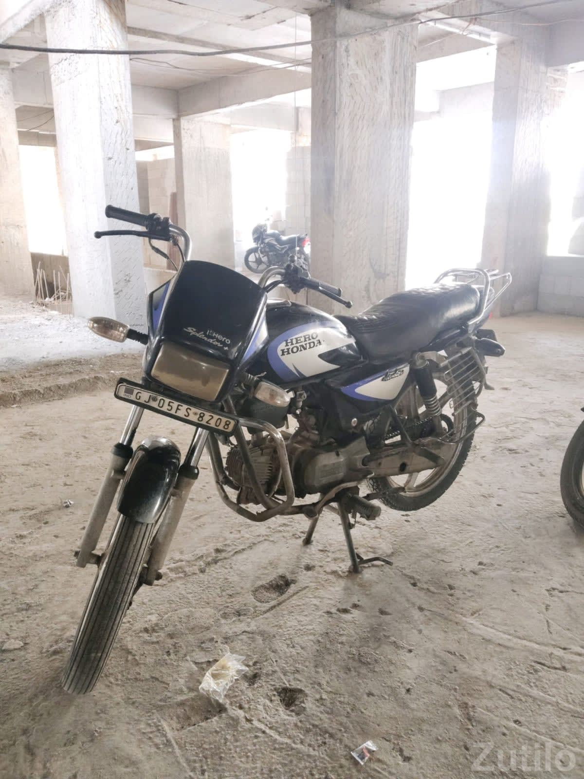 Hero Honda Splendor 2009 Bike - બાઇક્સ - સુરત શહેર - Image 1