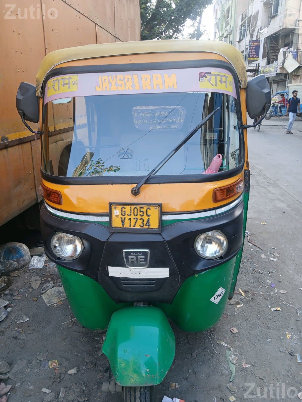Bajaj RE CNG Passenger Auto Rickshaw - ઓટો રિક્ષા - સુરત શહેર - Image 1