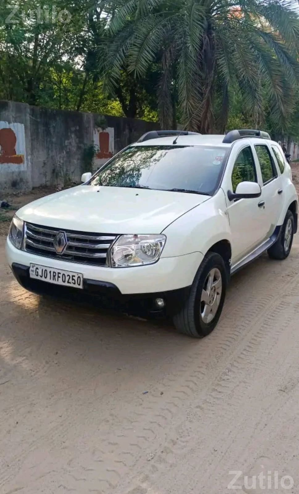 Renault Duster RXZ Diesel 110 PS 2014 - Cars - Nadiad - Image 2