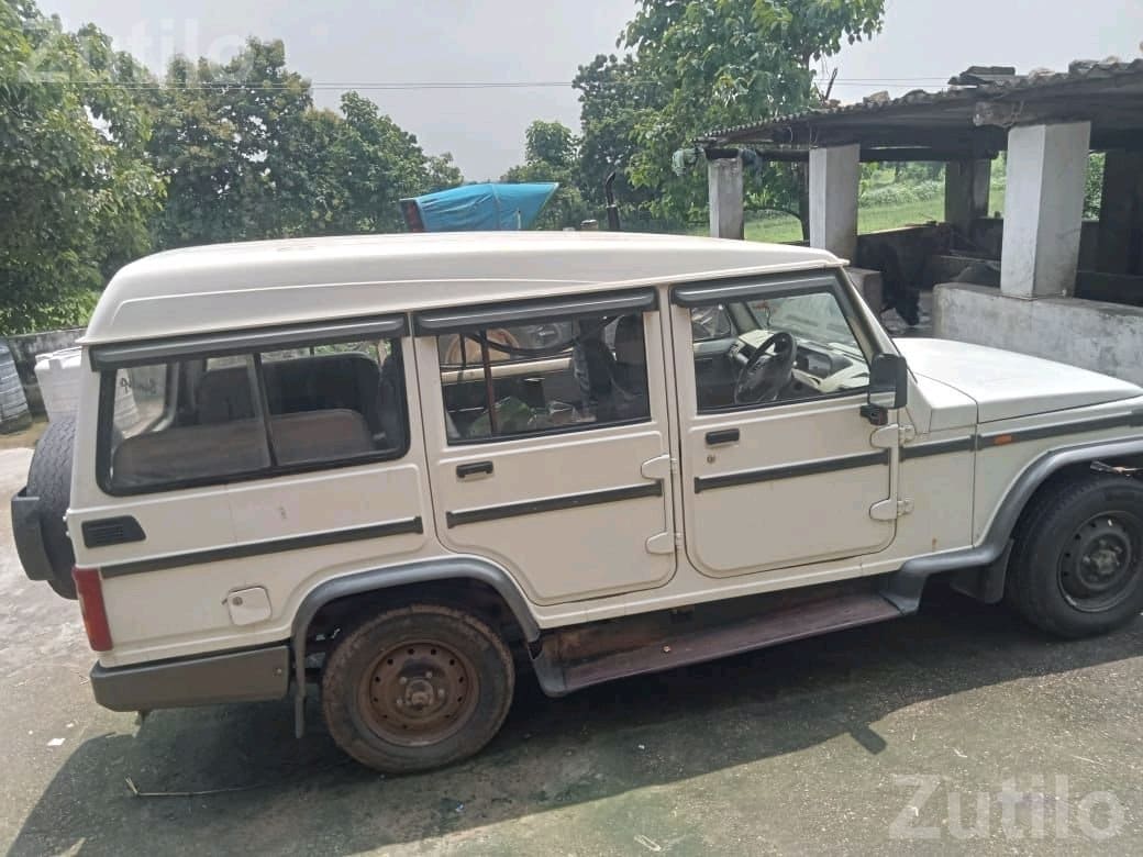 Mahindra Bolero SUV White - Cars - Bhiloda - Image 1
