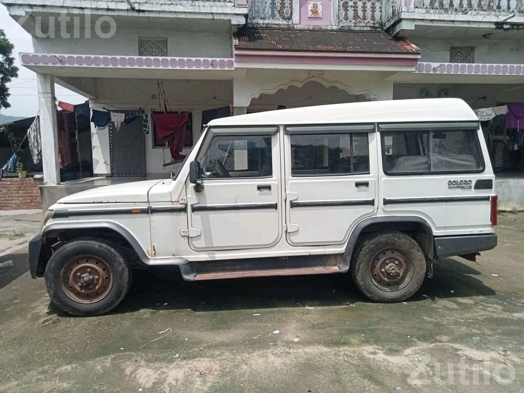 Mahindra Bolero SUV White - Cars - Bhiloda - Image 5