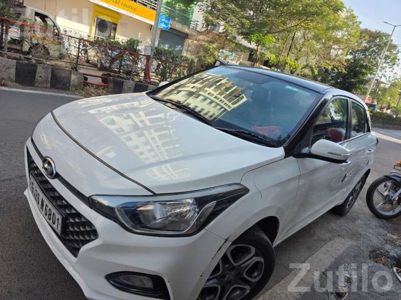 Hyundai i20 Asta Dual Tone CRDi 2018 - Cars - Songadh - Image 3