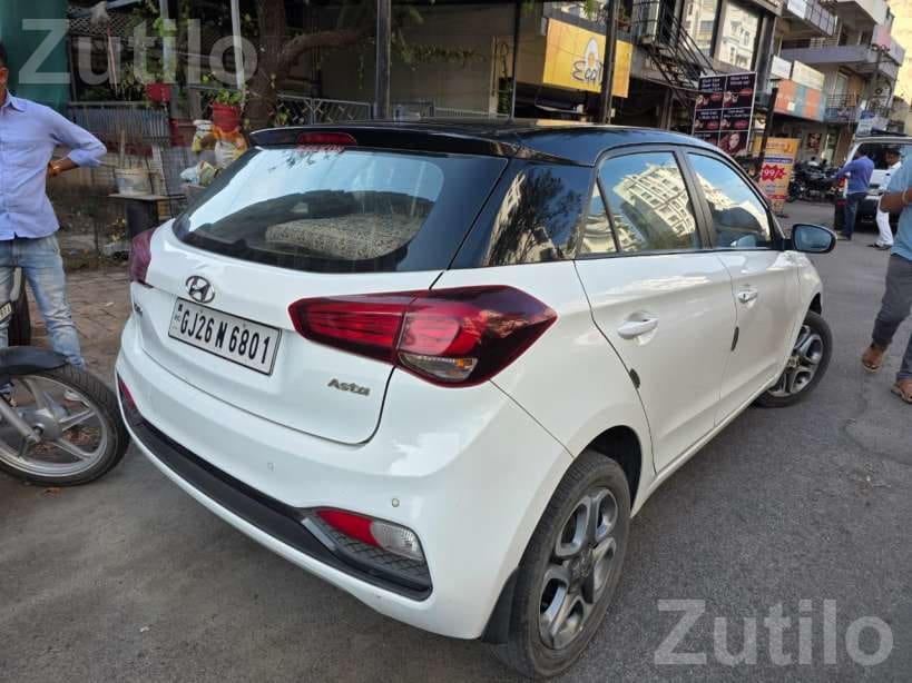 Hyundai i20 Asta Dual Tone CRDi 2018 - Cars - Songadh - Image 5
