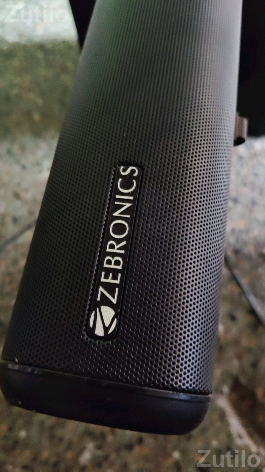 200W Home Theatre Soundbar with Subwoofer - Accessories - Dhari - Image 2