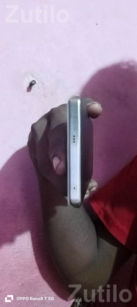 Realme 12 Pro 5G 8GB 256GB with Box Charger - Mobile Phones - Gandhidham - Image 3