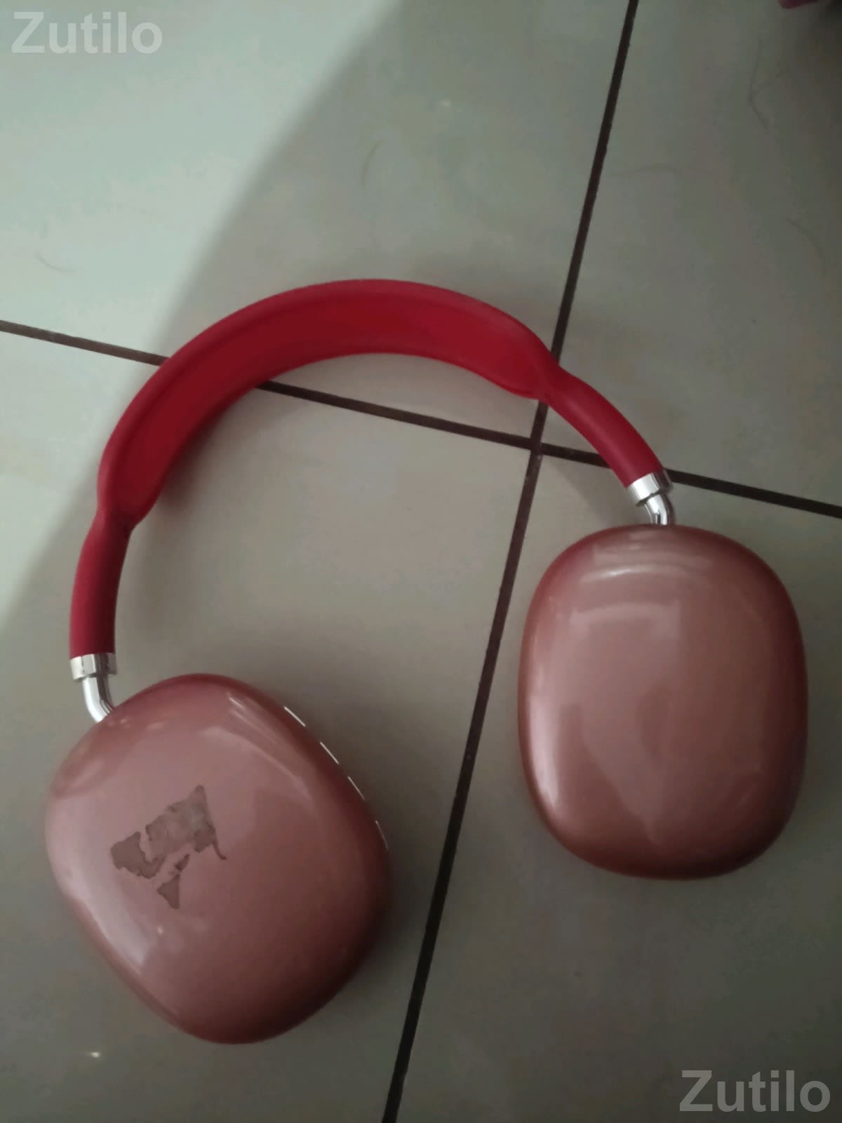 Wireless Over Ear Headphones Red and Gold - Accessories - Rajkot City - Image 2