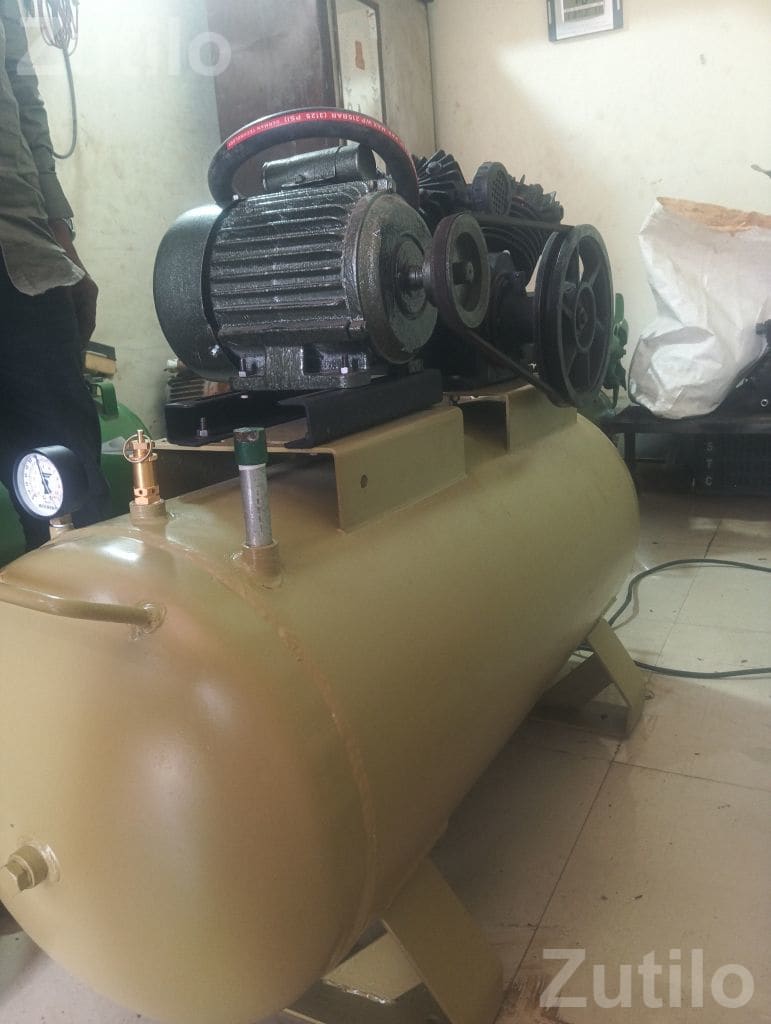 Air Compressor with 400 Tank Capacity - Machinery - Morbi City - Image 2