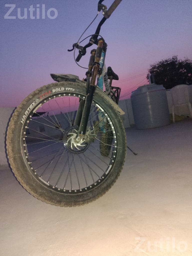 Adult Bicycle with Disc Brakes and Wide Tyres - Adult Bicycles - Limbdi - Image 5