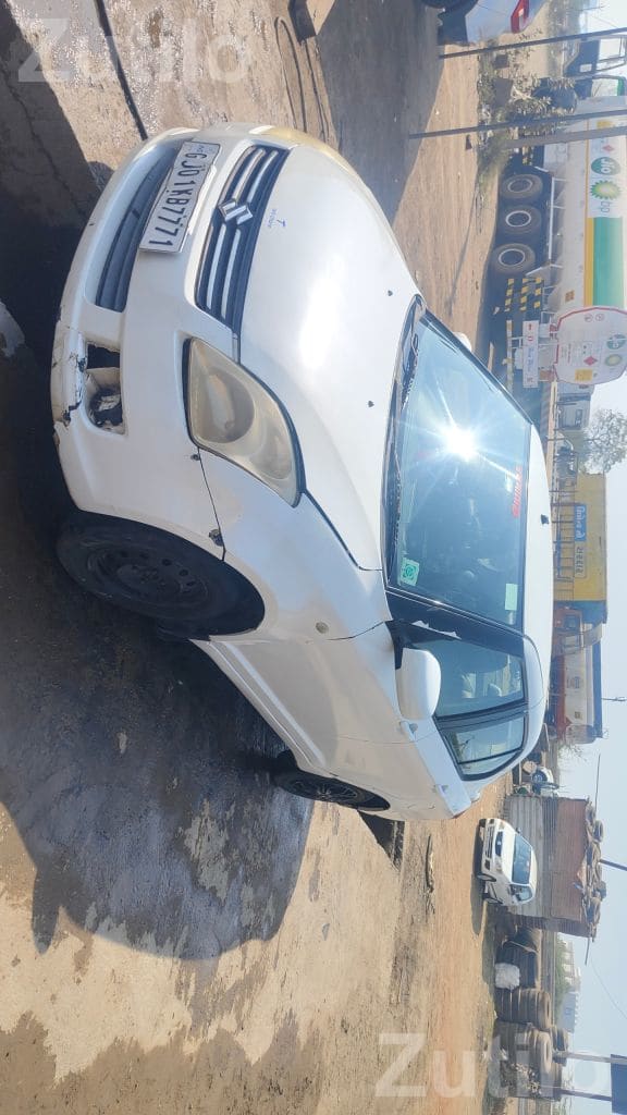 Maruti Suzuki Swift Diesel 2009 - Cars - Jamjodhpur - Image 4