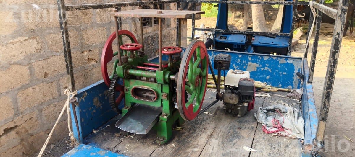 Sugarcane Juice Machine with Engine Setup - Machinery - Dhokadva - Image 1