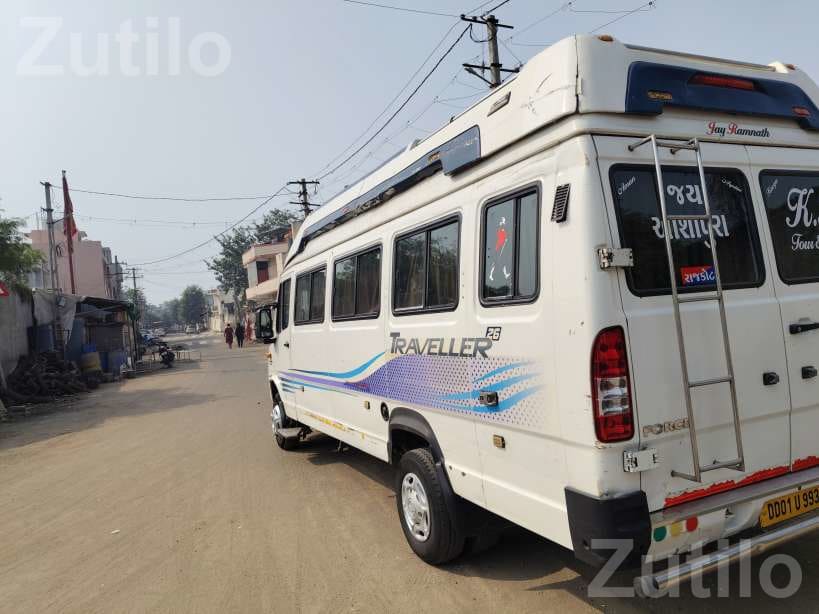 Force Traveller Mini Bus 2017 - બસ - રાજકોટ શહેર - Image 1