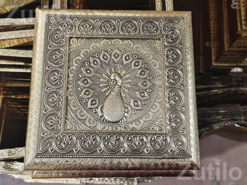 8x8 Handicraft Decorative Box with Peacock Design - આર્ટ અને ક્રાફ્ટ સામગ્રી - જસદણ - Image 1
