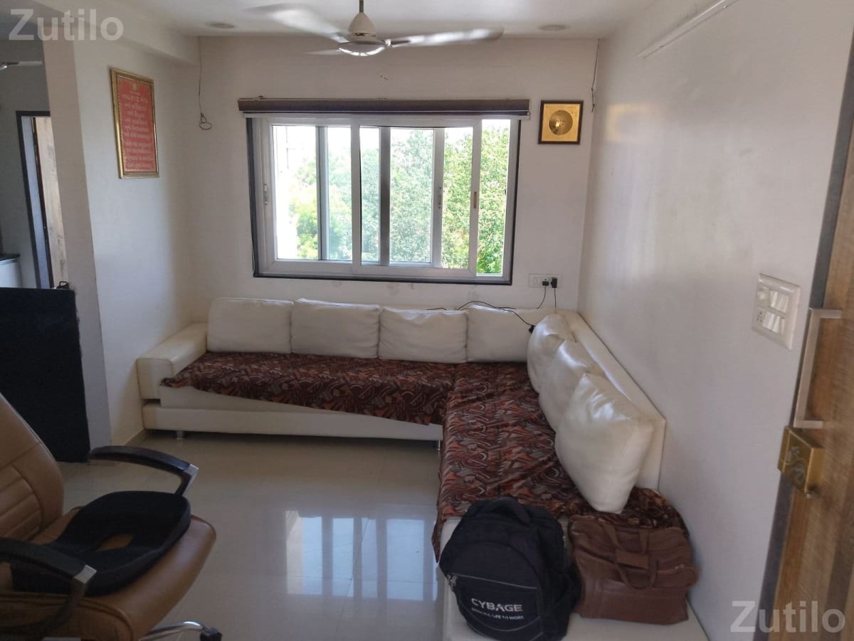 2 BHK Fully Furnished Flat with Private Terrace - House for Sale - Rajkot City - Image 4