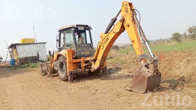 CASE 770 Backhoe Loader 2011 - Construction Vehicles - Savarkundla - Image 1