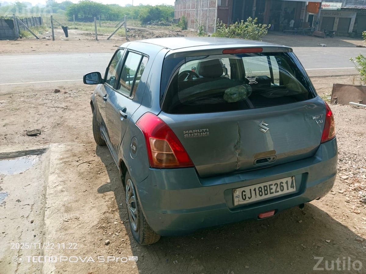 Maruti Suzuki Swift 2011 Petrol with CNG - Cars - Dhari - Image 4